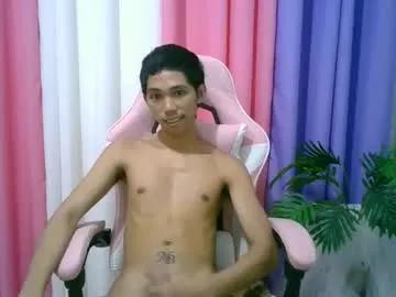 Lui_the_fucker from Chaturbate