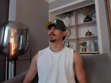 Freechat lukeetaylor_ on Chaturbate