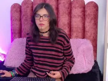 Freechat lullaby_charade on Chaturbate