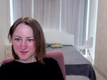 luluchiiii from Chaturbate