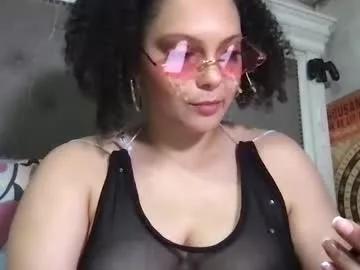 luluvalenttine from Chaturbate