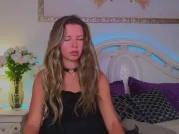 Lunarishi from Chaturbate