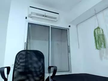lunay_bigcock420 from Chaturbate is Freechat
