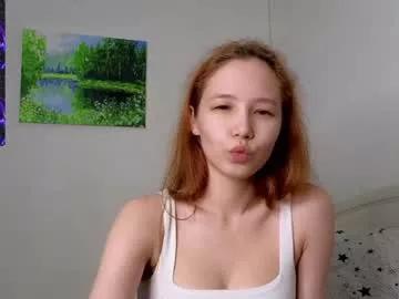 lunnet_pope from Chaturbate