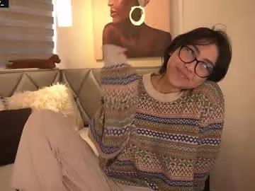 luucy___ from Chaturbate