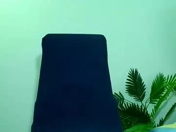 luvu4everxxx from Chaturbate