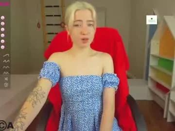 luxuryalma from Chaturbate