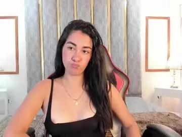 lyzzi_smith01 from Chaturbate