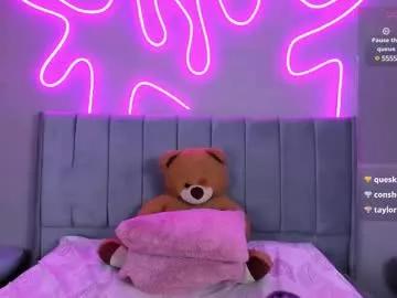 maddy_bennet from Chaturbate