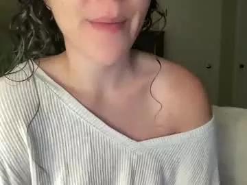 maddyhasyummypussy from Chaturbate