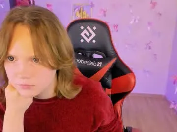 madeline_doll on Chaturbate