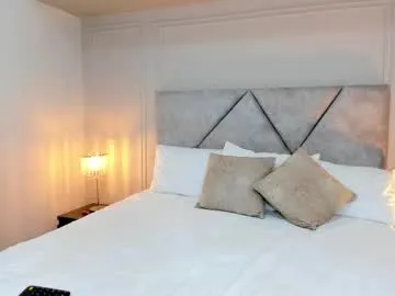 Freechat madiissongael on Chaturbate