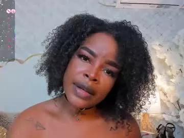 Madissonlopez from Chaturbate