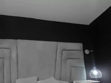 maee_angels from Chaturbate