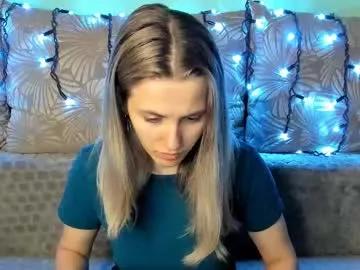 maggiecake from Chaturbate