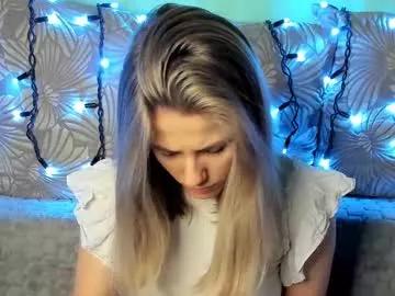 maggiecake from Chaturbate