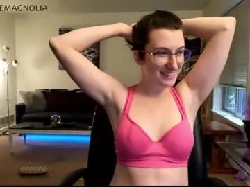 Magn0liamae from Chaturbate