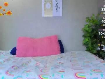 maia_goldenn from Chaturbate