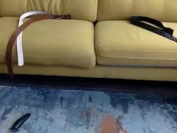 Makeyousatisfied12 from Chaturbate