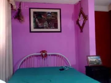 mala_kindle from Chaturbate