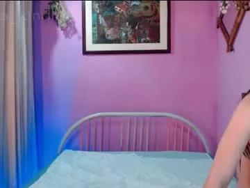 mala_kindle from Chaturbate