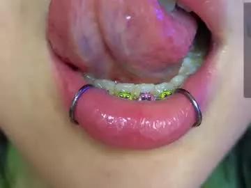 Malicia_witch_ from Chaturbate