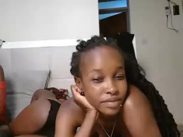 mamaapussy from Chaturbate