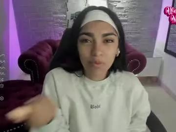 mara_collens from Chaturbate