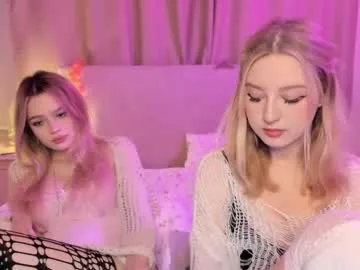 Freechat margorozentals on Chaturbate