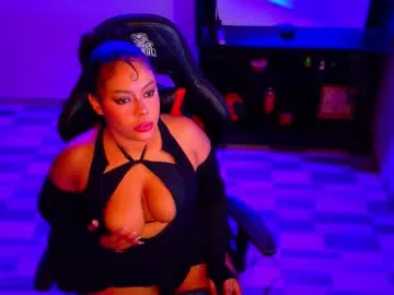 Freechat marianapradax on Chaturbate