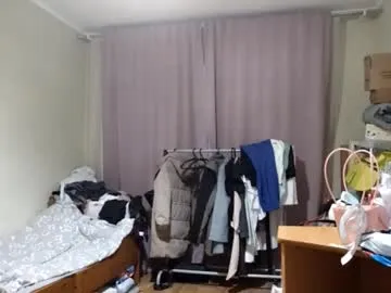 Freechat marlamirra on Chaturbate