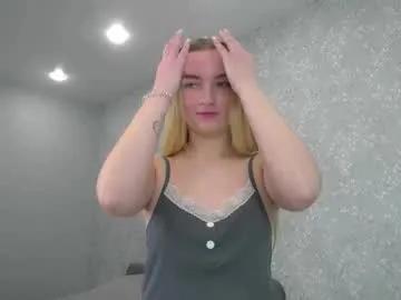 Mary_laand from Chaturbate