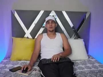 Massimo_vidal from Chaturbate