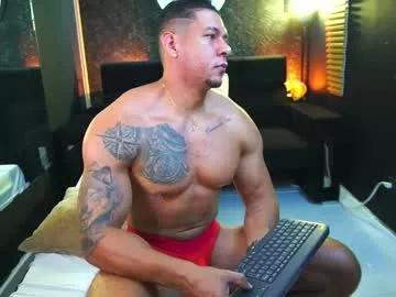 massimowalton2 from Chaturbate
