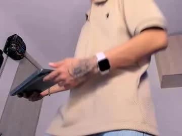 Mateo_escobar from Chaturbate