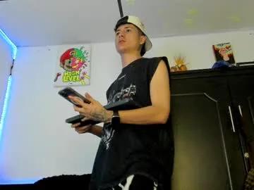 Mateo_escobar from Chaturbate