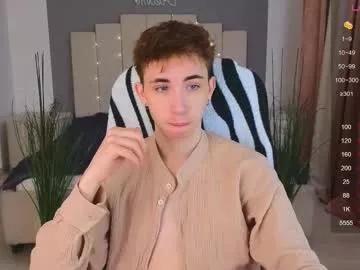 matteo_pescer from Chaturbate