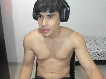 Freechat max_miller66 on Chaturbate