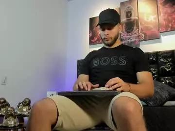 Maximo_morelli from Chaturbate