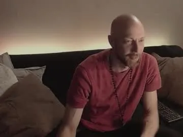 Freechat maxrouger on Chaturbate