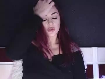 Mayadelevinnge from Chaturbate