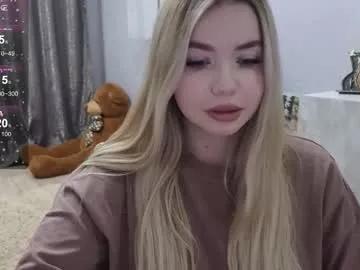 maymallorie from Chaturbate