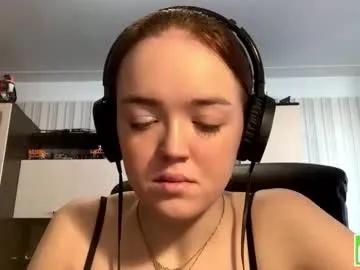 Mckenziemoitoza from Chaturbate