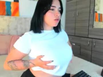 Meily_oficial from Chaturbate