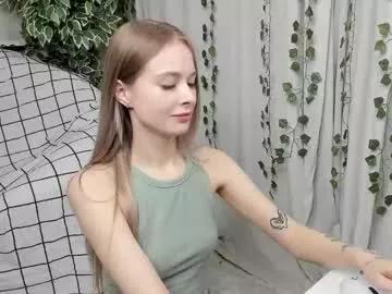 mell_milles from Chaturbate