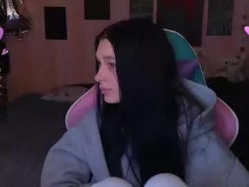 mella_freya from Chaturbate