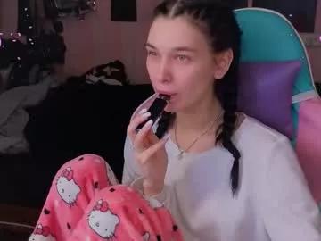 mella_freya from Chaturbate