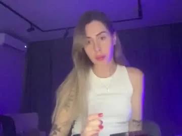 Melodie_sweet from Chaturbate