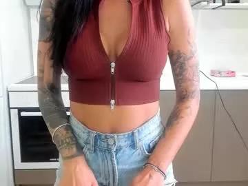 Melodyhewit from Chaturbate