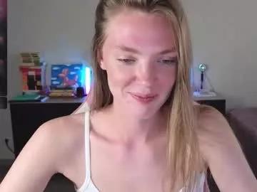 merry_dancers_ from Chaturbate